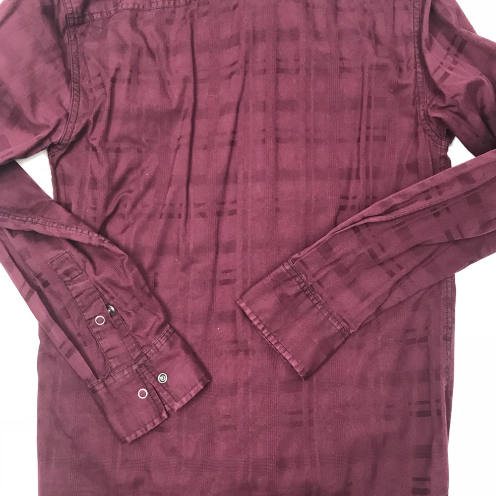 Guess Collared Button Down Shirt With Pockets - image 7